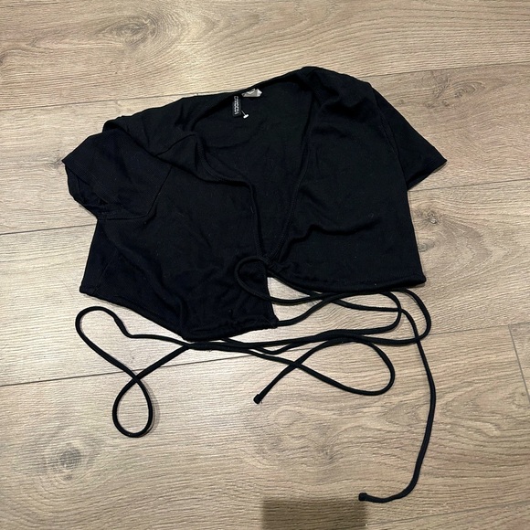 H&M Brand new Ribbed Tie Tee - Picture 1 of 5